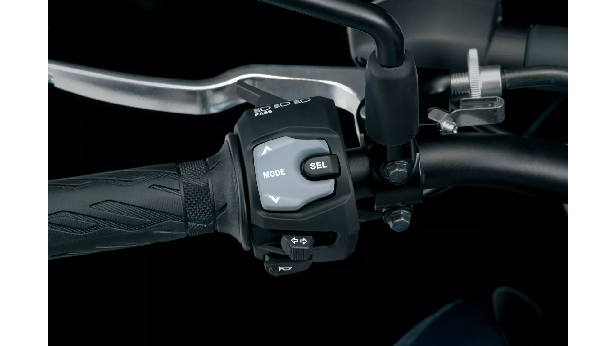 Suzuki GSX-S1000 - Image 6 Suzuki GSX-S1000 - Image 6