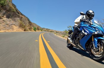 Suzuki GSX-S1000F 2016 - Bild 11