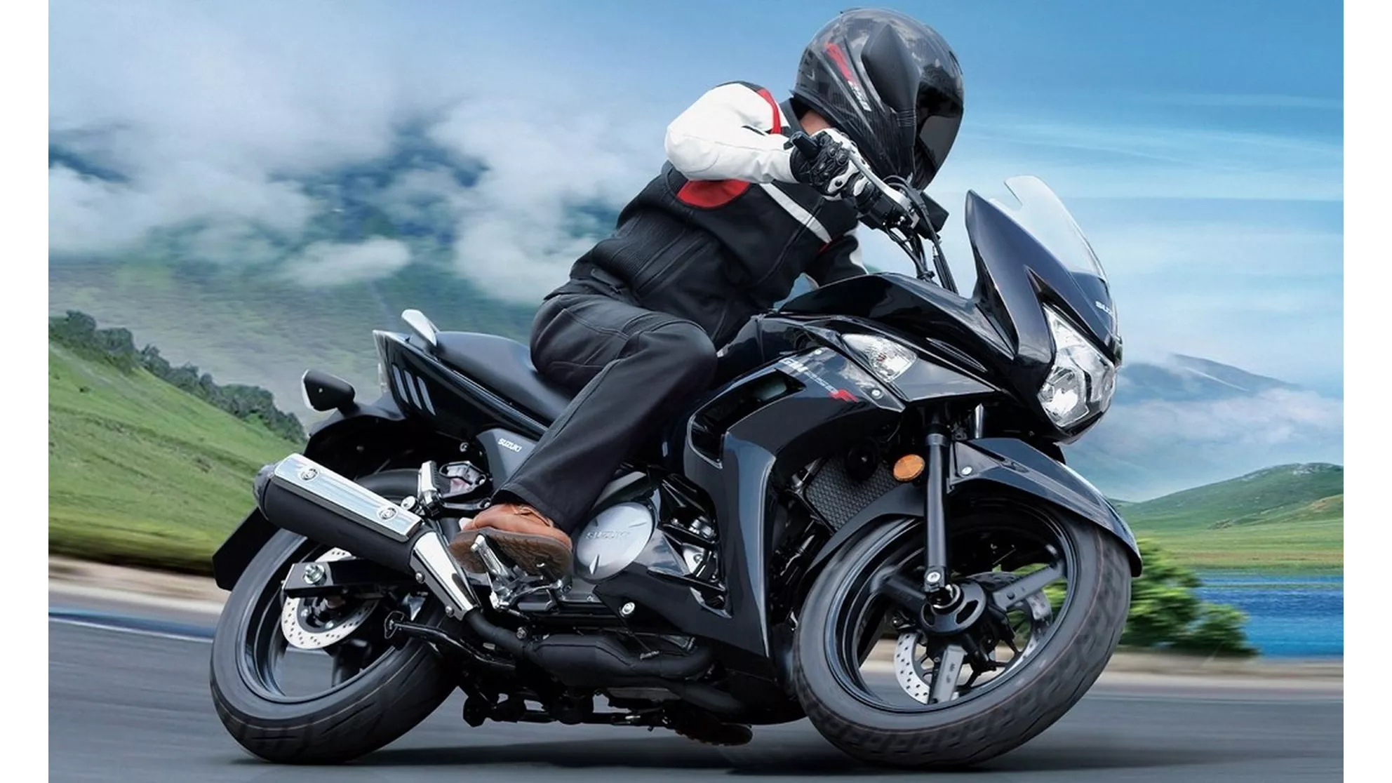 Suzuki Inazuma 250F - Image 4 Suzuki Inazuma 250F - Image 4