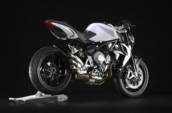 MV Agusta Brutale 675 2016 - Bild 4 MV Agusta Brutale 675 2016 - Bild 4