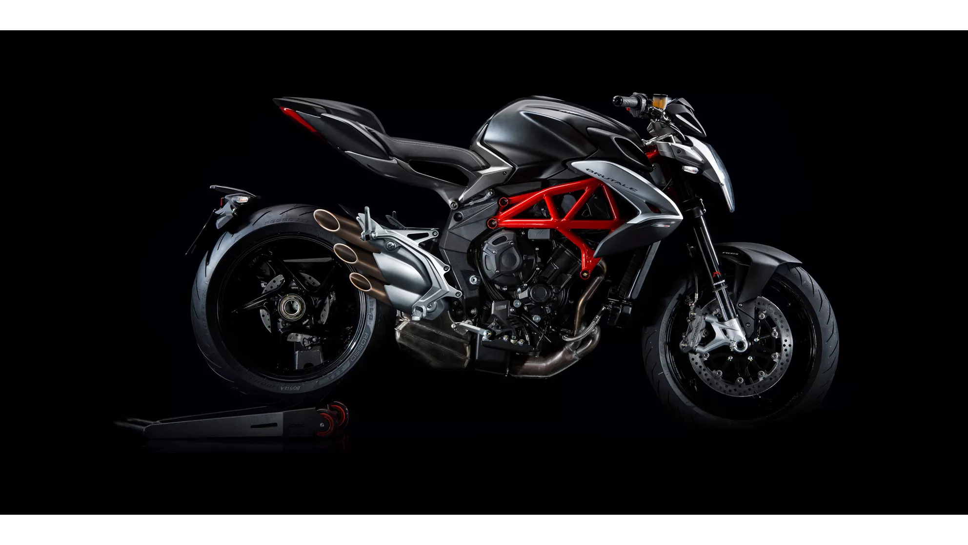 MV Agusta Brutale 800 - Image 7 MV Agusta Brutale 800 - Image 7