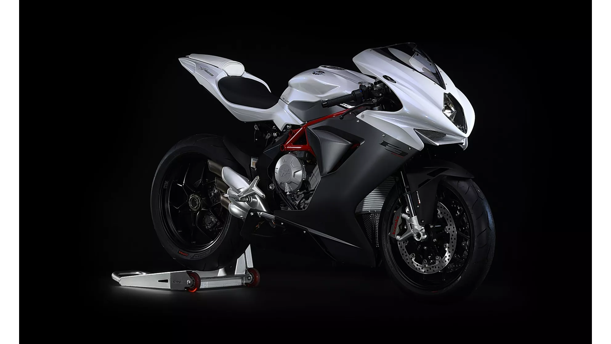 MV Agusta F3 800 - Image 1 MV Agusta F3 800 - Image 1