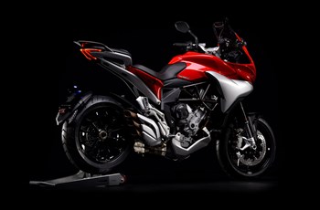 MV Agusta Turismo Veloce 800 2016 - Bild 12