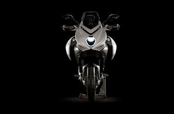 MV Agusta Turismo Veloce 800 Lusso 2016 - Bild 5
