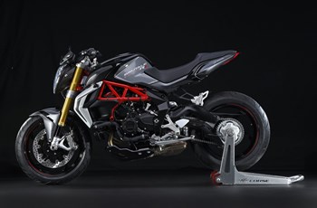 MV Agusta Brutale 800 RR 2016 - Bild 6 MV Agusta Brutale 800 RR 2016 - Bild 6