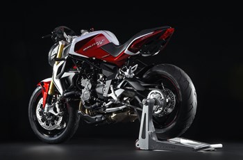 MV Agusta Brutale 800 RR 2016 - Bild 11 MV Agusta Brutale 800 RR 2016 - Bild 11