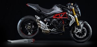 MV Agusta Brutale 800 RR 2024 vs MV Agusta Brutale 800 RR 2016