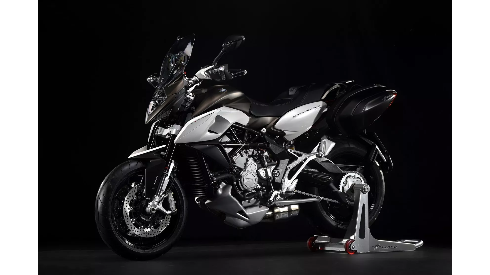 MV Agusta Stradale 800 - Image 7 MV Agusta Stradale 800 - Image 7