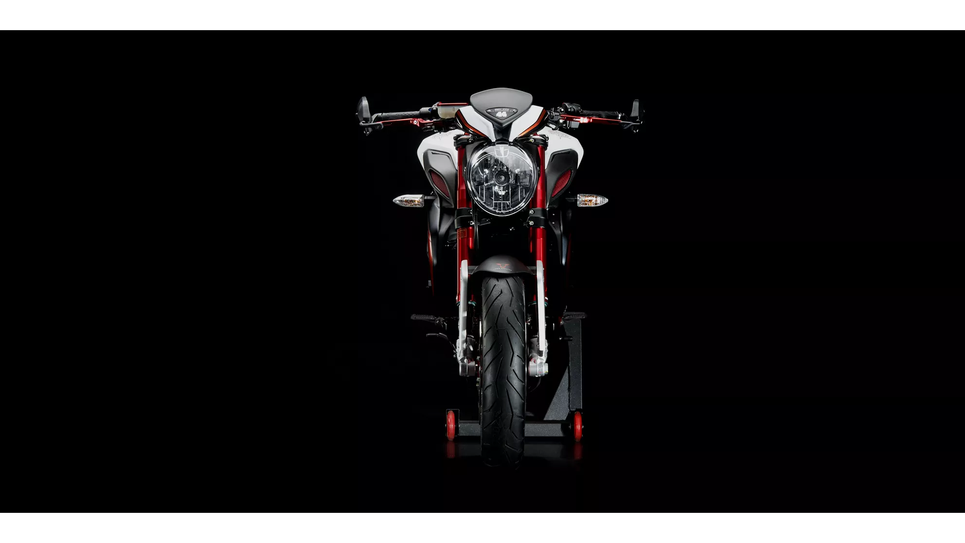 MV Agusta Brutale 800 RR LH44 Dragster - Image 5 MV Agusta Brutale 800 RR LH44 Dragster - Image 5