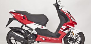 Derbi Variant Sport 50 2T 2016 vs Peugeot Speedfight 3 50 2T AC 2016