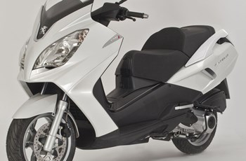 Peugeot Satelis 2  125 2016 - Bild 18