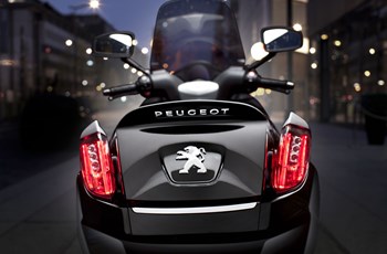 Peugeot Satelis 2  125 2016 - Bild 20