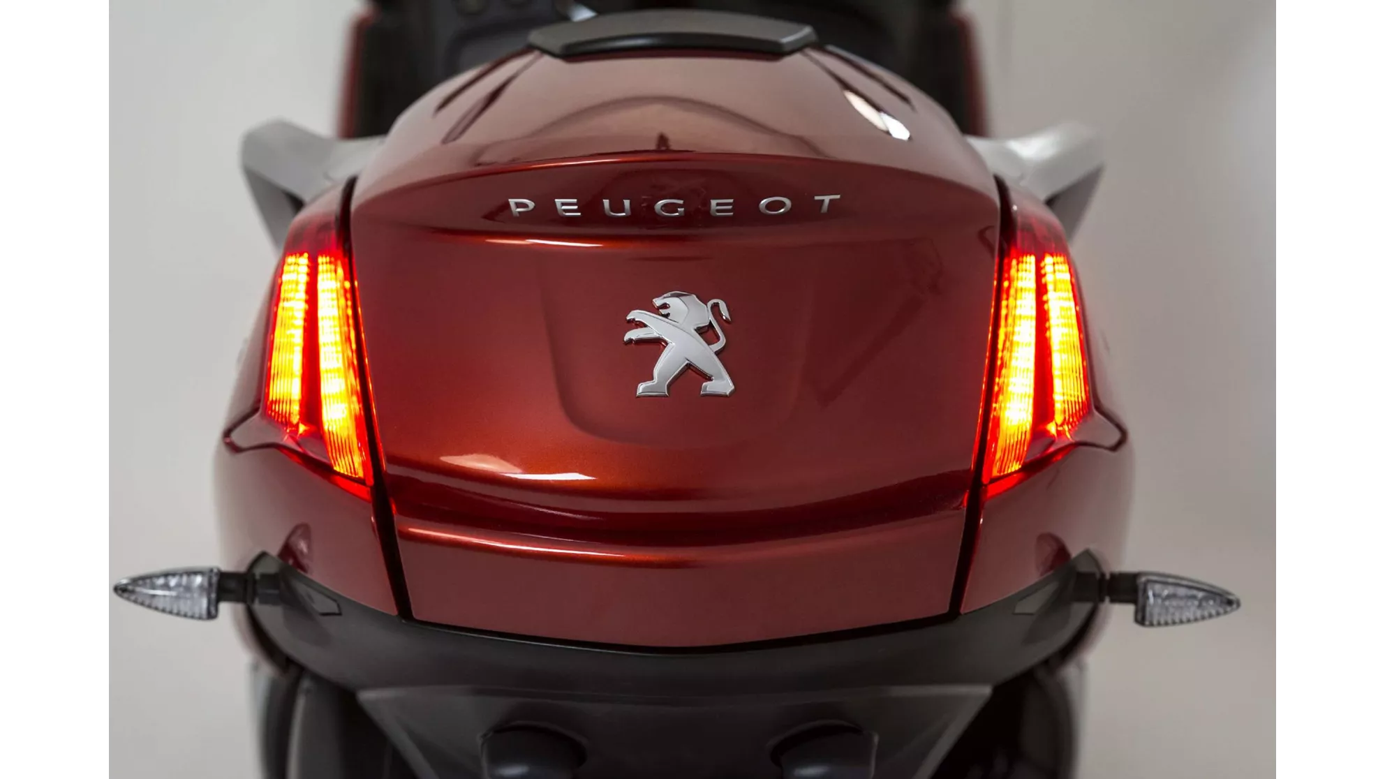 Peugeot Metropolis 400 - Image 4 Peugeot Metropolis 400 - Image 4