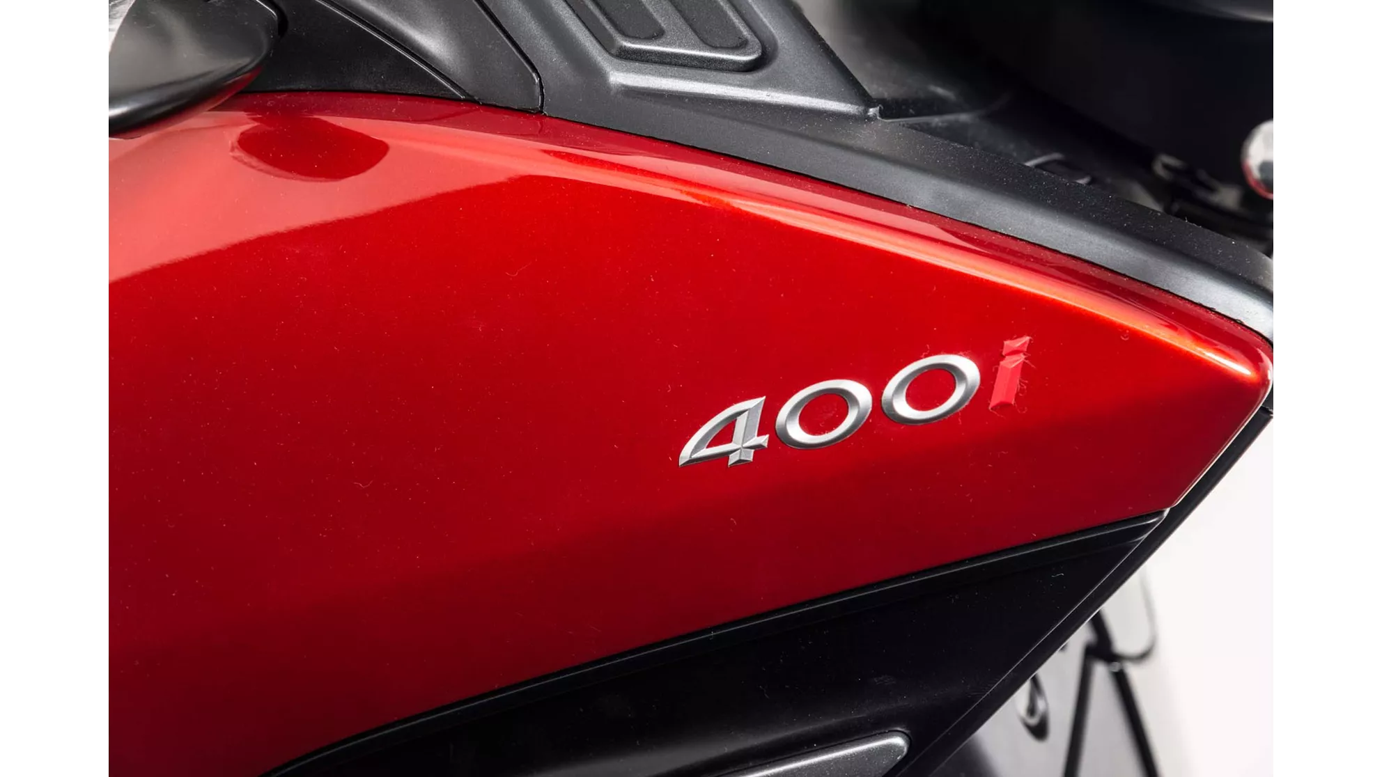 Peugeot Metropolis 400 - Image 15 Peugeot Metropolis 400 - Image 15