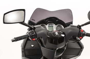 Peugeot Satelis 2 400 RS 2016 - Bild 2