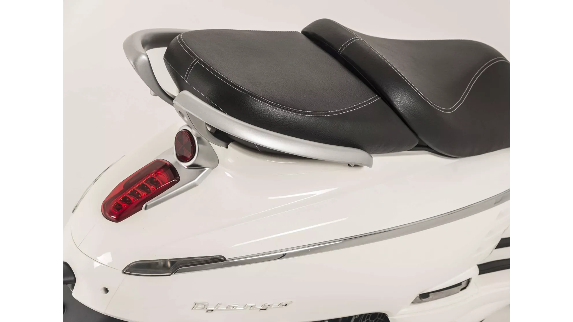 Peugeot Django 50 4T Heritage - Image 10 Peugeot Django 50 4T Heritage - Image 10