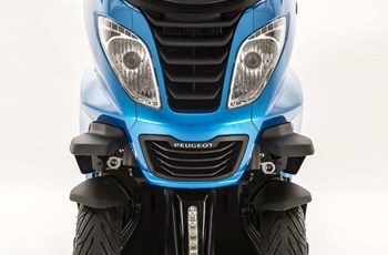 Peugeot Metropolis 400 Blue Line 2016 - Bild 5 Peugeot Metropolis 400 Blue Line 2016 - Bild 5