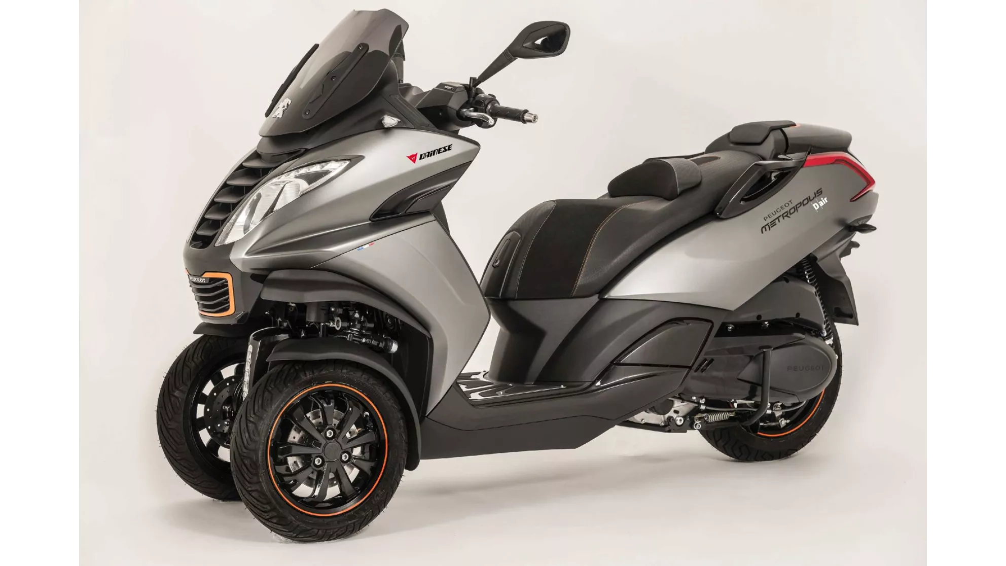 Peugeot Metropolis 400 D-air - Image 4 Peugeot Metropolis 400 D-air - Image 4