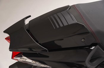 Peugeot Speedfight 4 50 Darkside 2016 - Bild 6