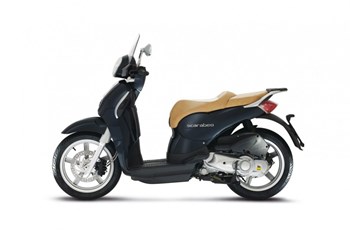 Scarabeo Scarabeo 125ie 4T 4V 2016 - Bild 6 Scarabeo Scarabeo 125ie 4T 4V 2016 - Bild 6