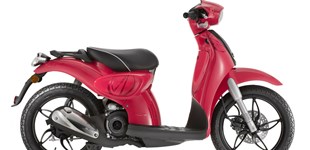 Scarabeo Scarabeo 50 2T 2016 vs Piaggio Liberty 50 2T 2016