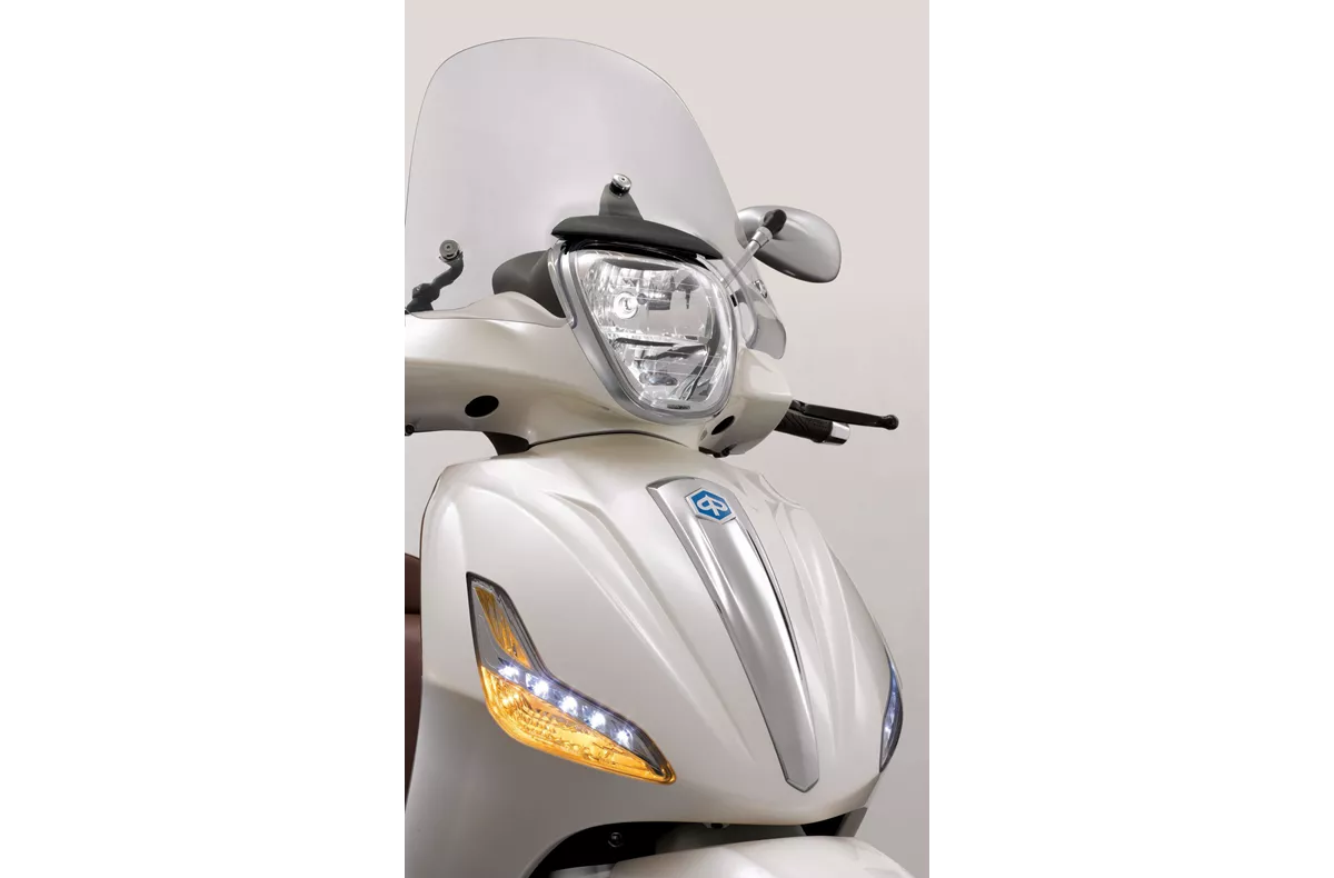 Piaggio Beverly 300 i.e. Piaggio Beverly 300 i.e.