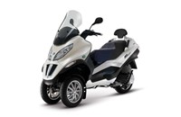 Piaggio MP3 Hybrid 300 LT 2016 - Bild 2