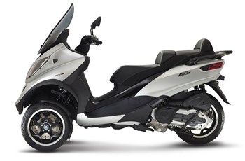 Piaggio MP3 500ie LT Sport 2016 - Bild 16 Piaggio MP3 500ie LT Sport 2016 - Bild 16