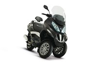Piaggio MP3 Touring 300 LT 2016 - Bild 12 Piaggio MP3 Touring 300 LT 2016 - Bild 12