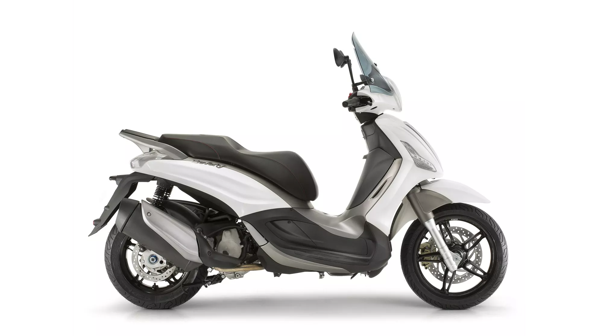 Piaggio Beverly 350ie Sport Touring - Image 10 Piaggio Beverly 350ie Sport Touring - Image 10