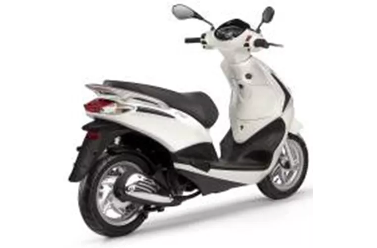 Piaggio New Fly 50 4T 2016 Piaggio New Fly 50 4T 2016