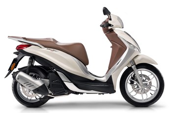 Piaggio Medley 125 ie IGET 2016 - Bild 2 Piaggio Medley 125 ie IGET 2016 - Bild 2