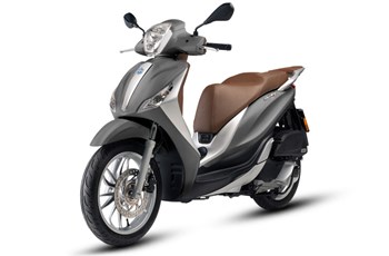 Piaggio Medley 125 ie IGET 2016 - Bild 12 Piaggio Medley 125 ie IGET 2016 - Bild 12