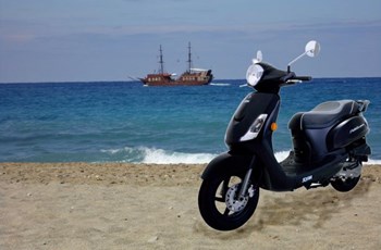 Sym Fiddle II 50 2016 - Bild 2