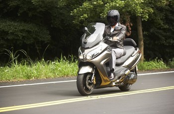 Sym MaxSym 400i 2016 - Bild 11