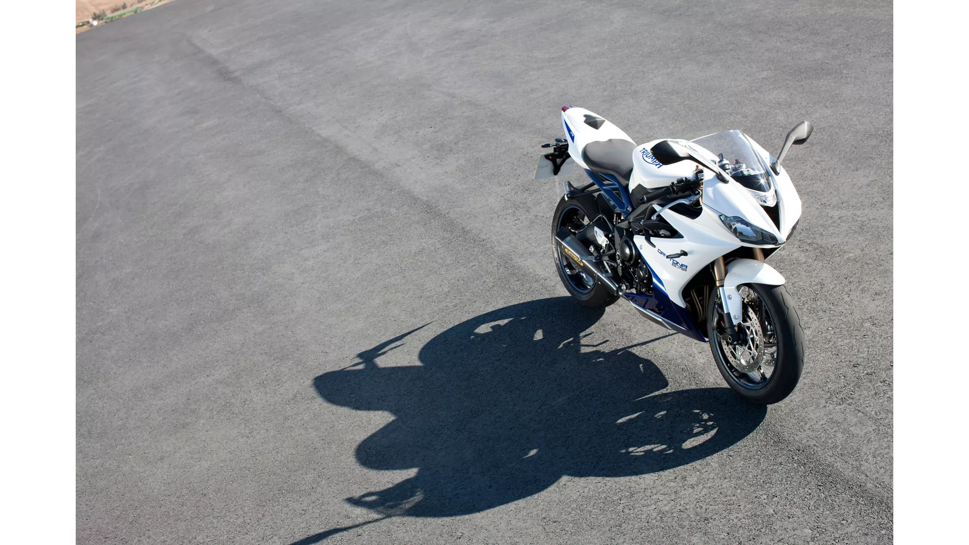 Triumph Daytona 675 - Image 4 Triumph Daytona 675 - Image 4