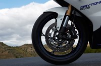 Triumph Daytona 675 2016 - Bild 11