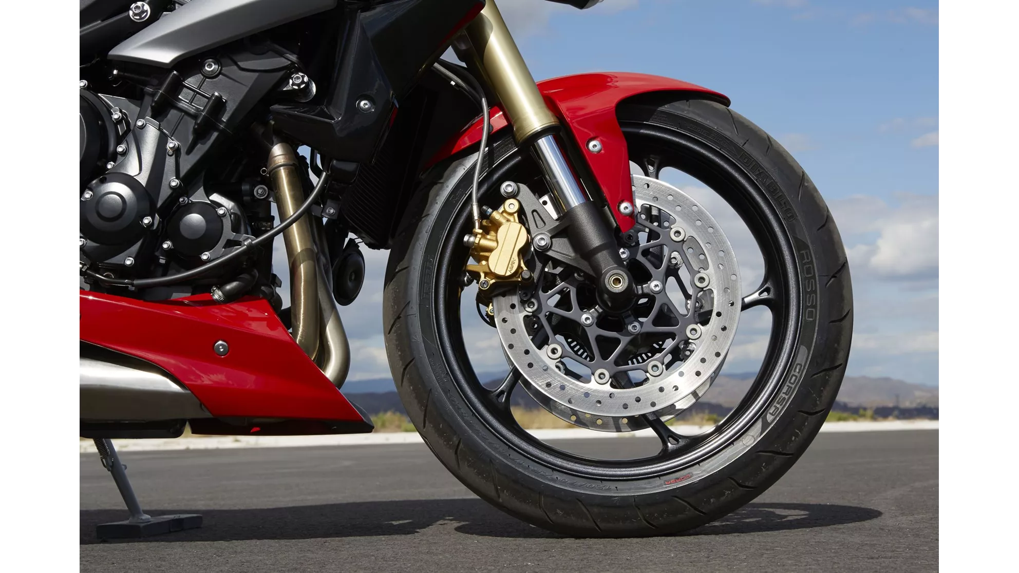 Triumph Street Triple - Image 9 Triumph Street Triple - Image 9