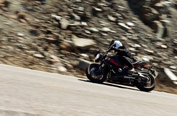 Triumph Street Triple 675 R 2016 - Bild 6 Triumph Street Triple 675 R 2016 - Bild 6