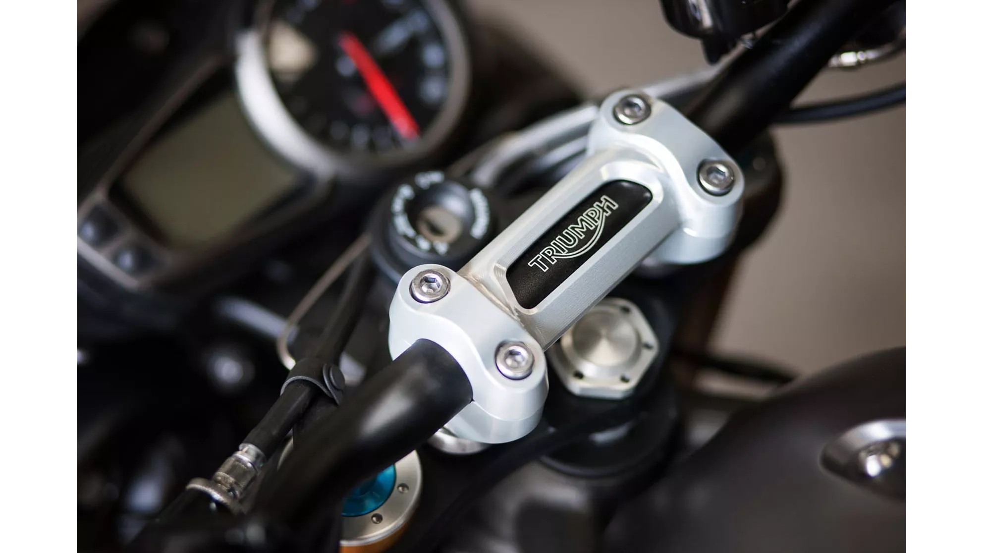 Triumph Speed Triple R - Image 5 Triumph Speed Triple R - Image 5