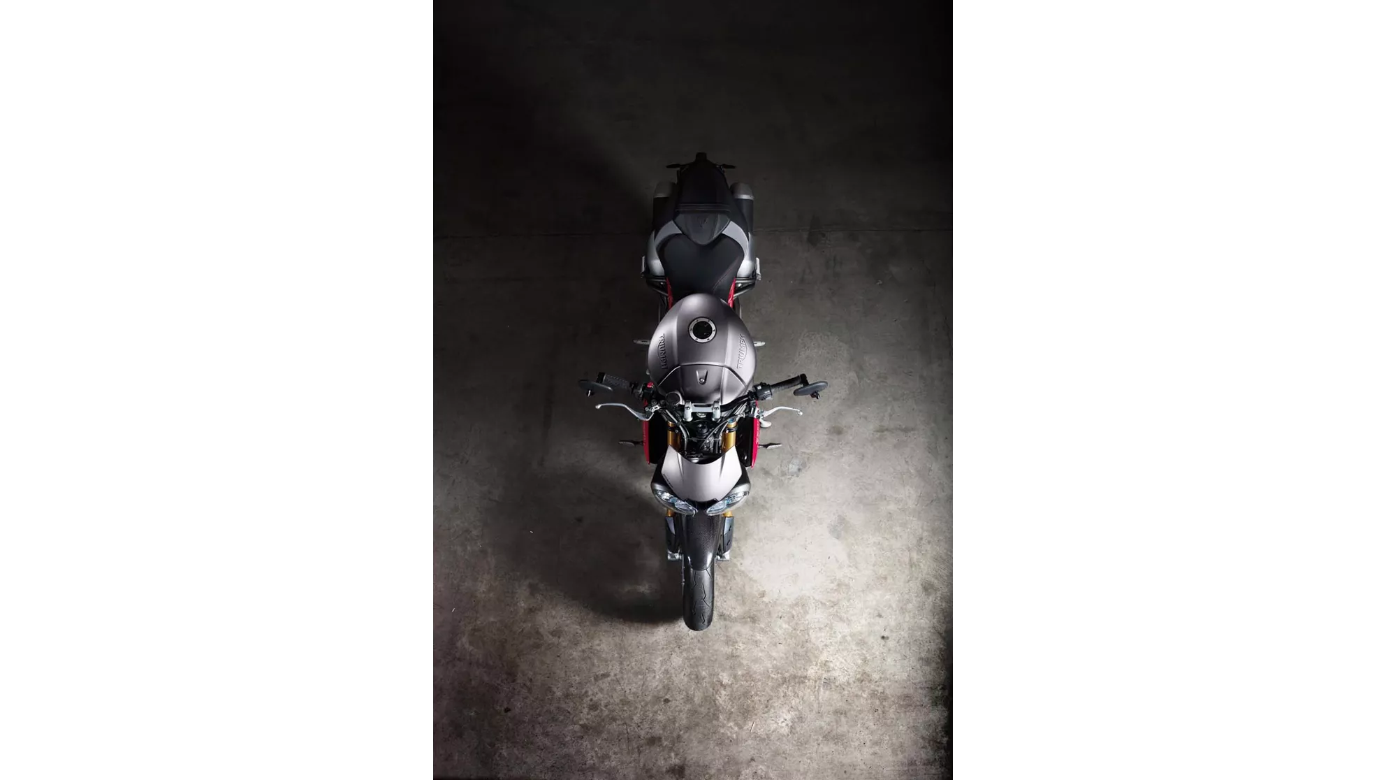 Triumph Speed Triple R - Image 17 Triumph Speed Triple R - Image 17