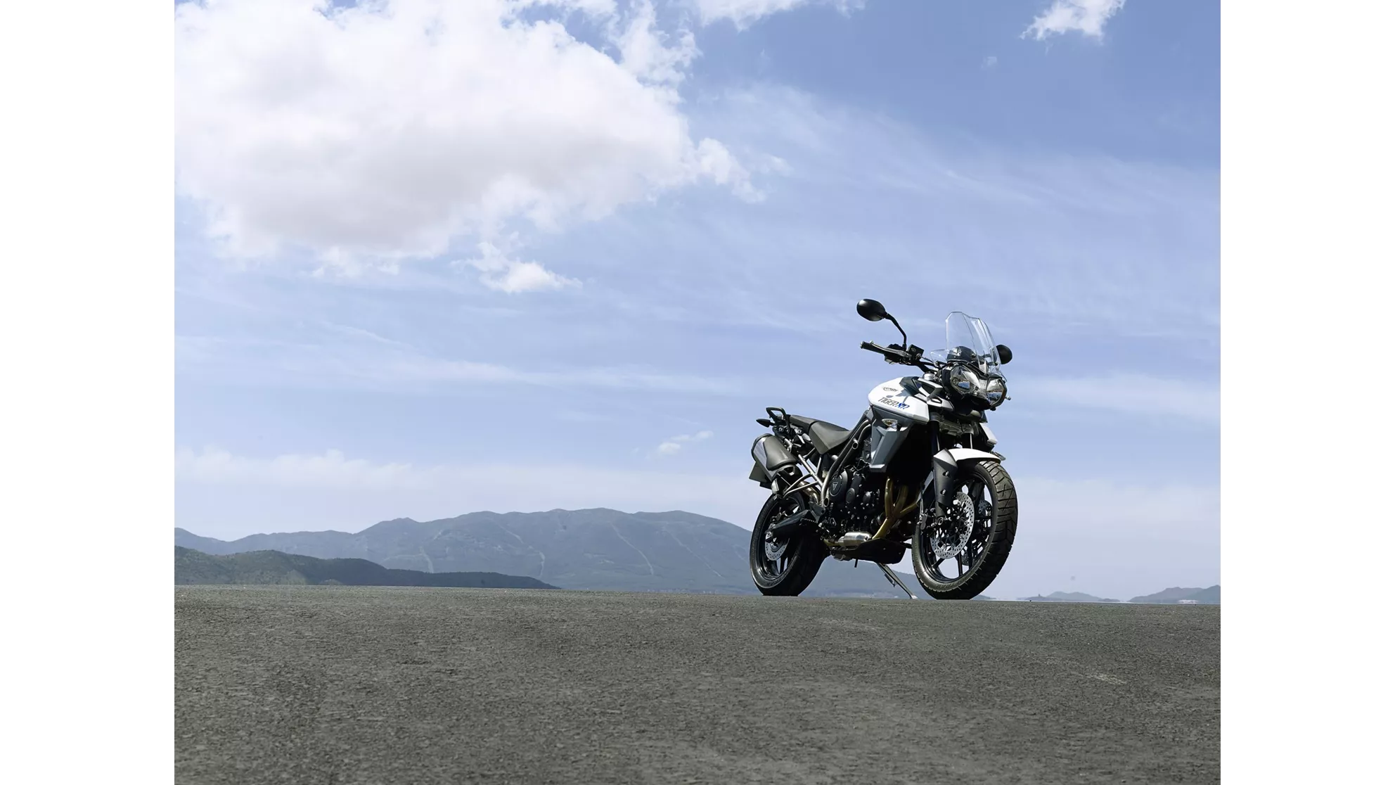 Triumph Tiger 800 XR - Image 3 Triumph Tiger 800 XR - Image 3