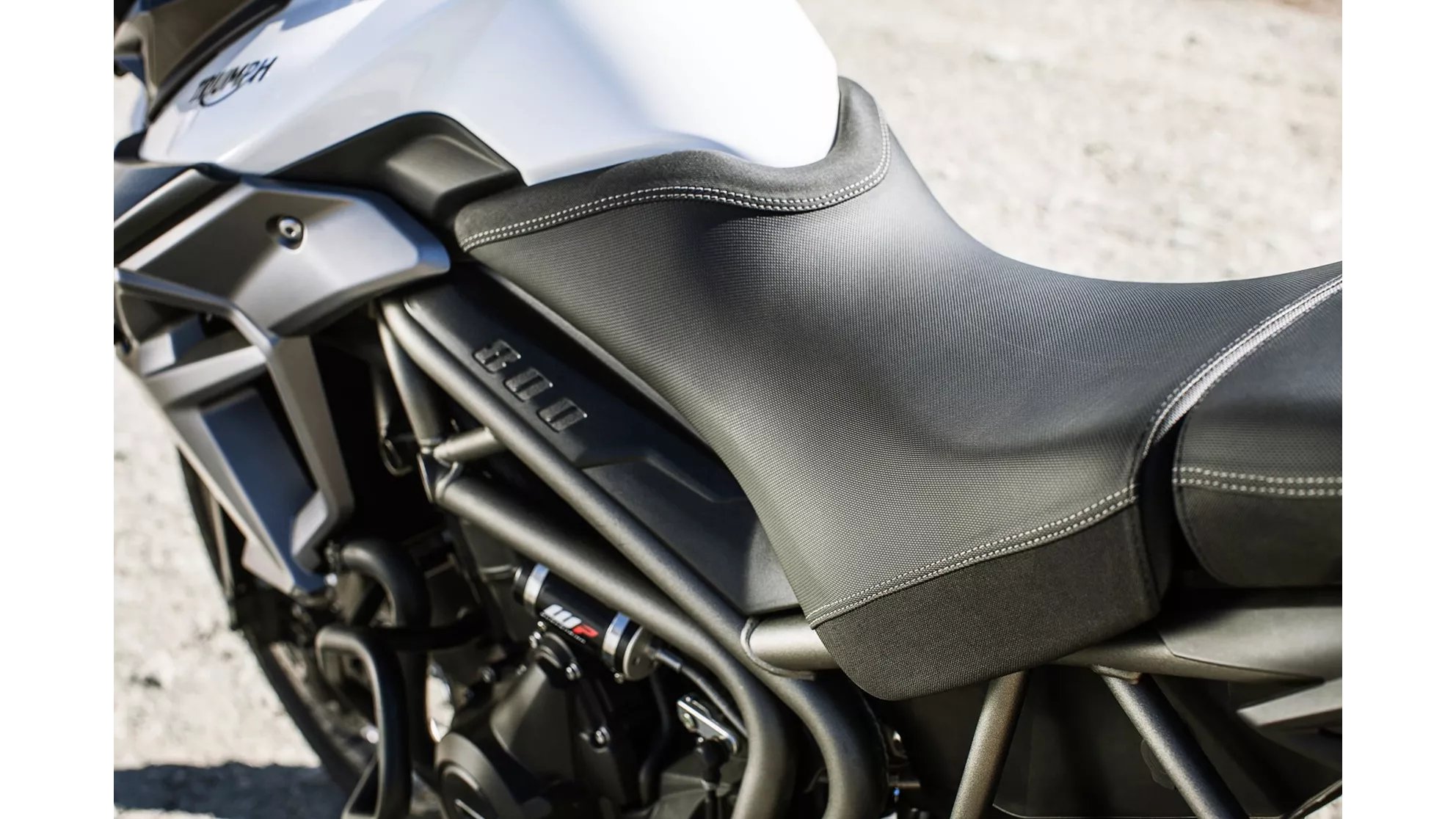 Triumph Tiger 800 XCx - Image 2 Triumph Tiger 800 XCx - Image 2