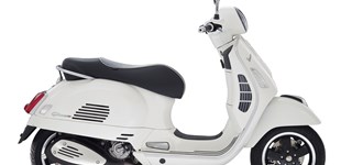 Yamaha D'elight 2021 vs Vespa GTS 125 ie Super 2016