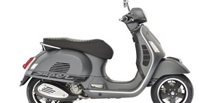 Vespa GTS 300 i.e. Super Sport 2016 vs Vespa GTS 300 Super 2022