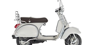 Vespa PX 125 Touring 2016 vs Vespa GTS 125 Super 2023