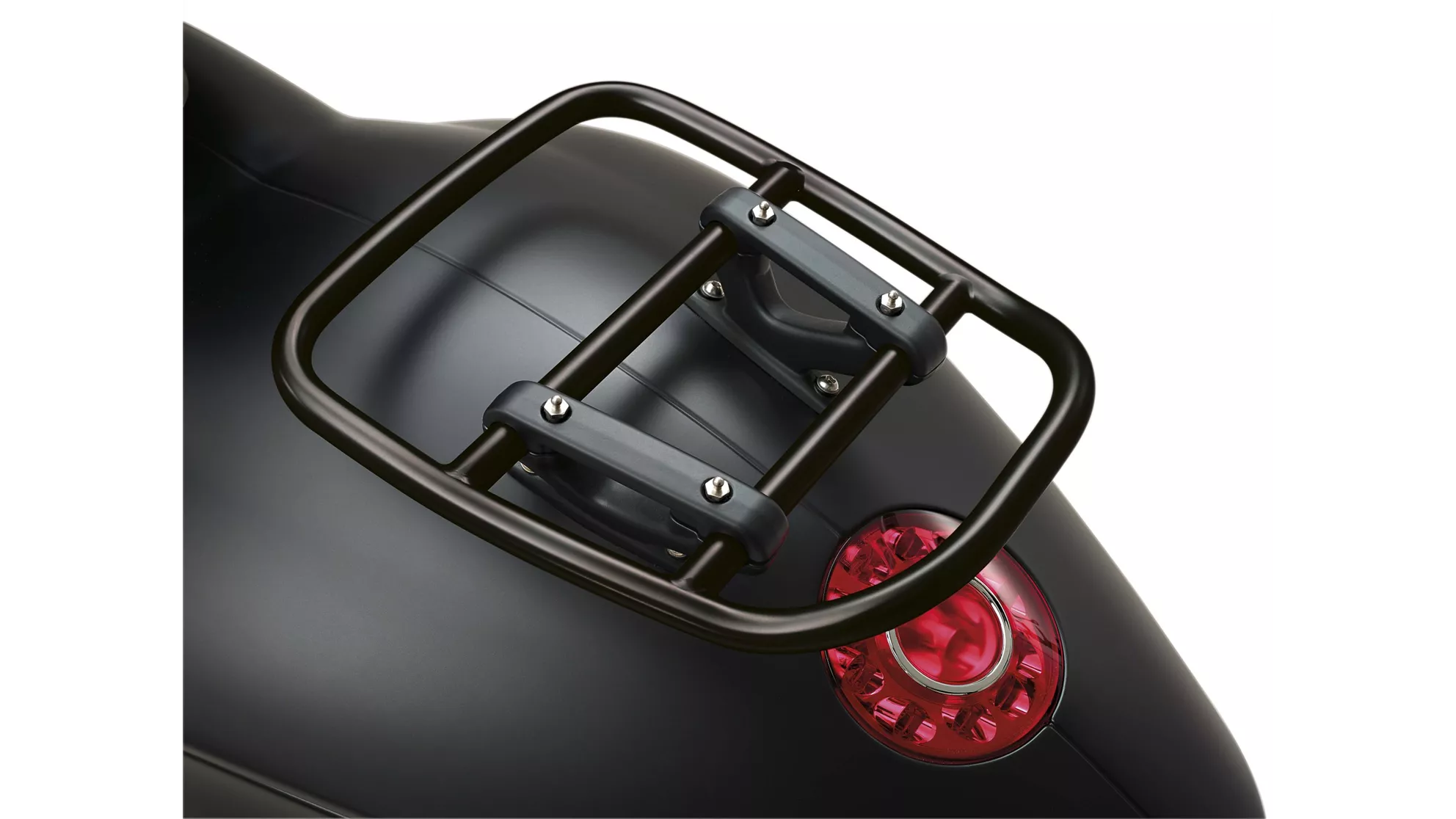 Vespa 946 125ie 3V EMPORIO ARMANI - Image 14 Vespa 946 125ie 3V EMPORIO ARMANI - Image 14