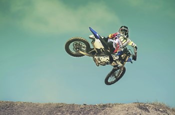 Yamaha YZ450F 2016 - Bild 2 Yamaha YZ450F 2016 - Bild 2