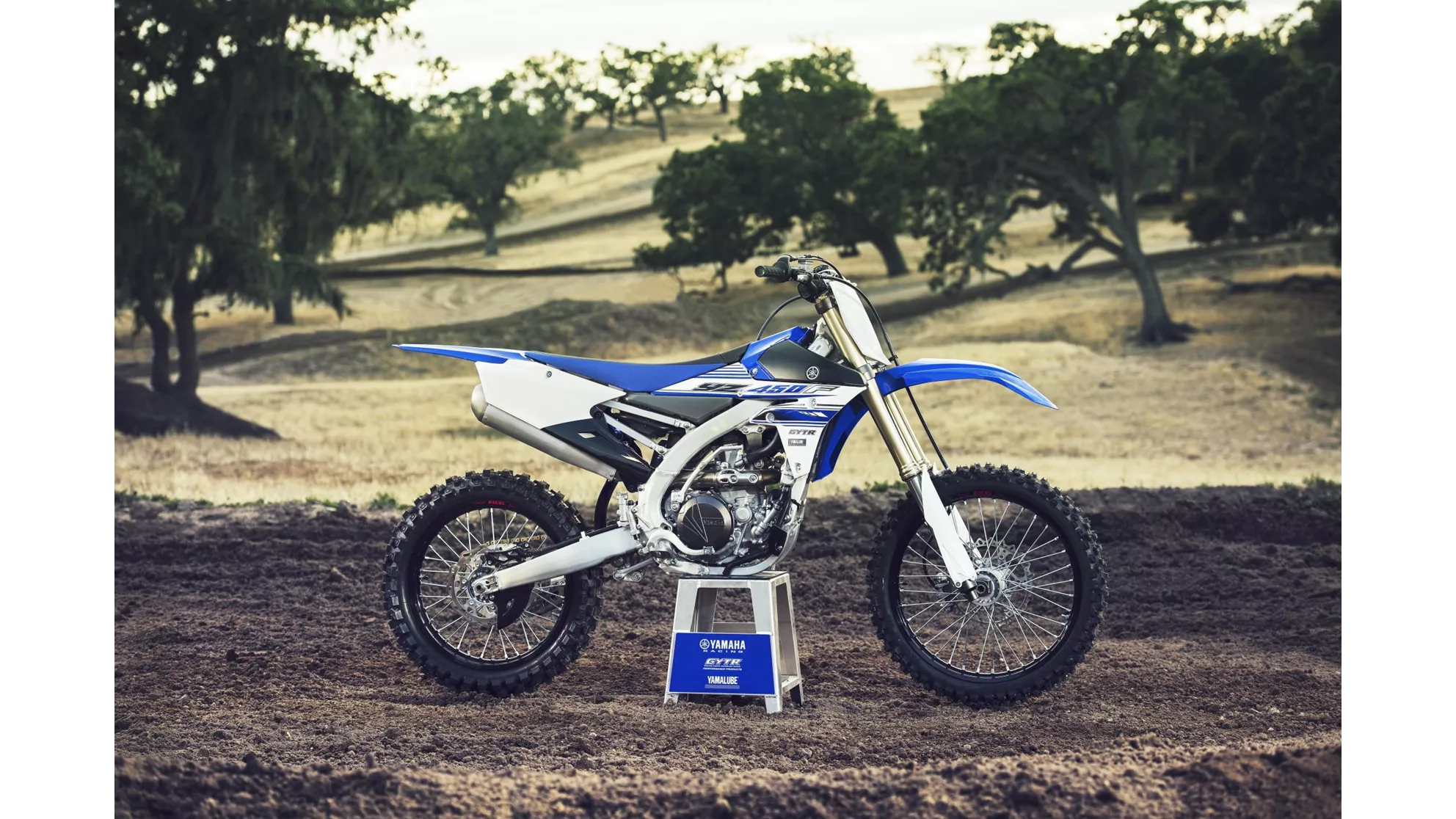Yamaha YZ450F - Image 5 Yamaha YZ450F - Image 5
