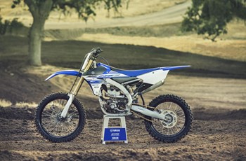 Yamaha YZ250F 2016 - Bild 24 Yamaha YZ250F 2016 - Bild 24